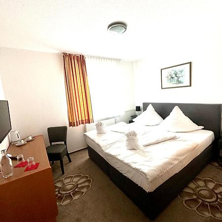 Dua Hotel Wennigsen Екстериор снимка
