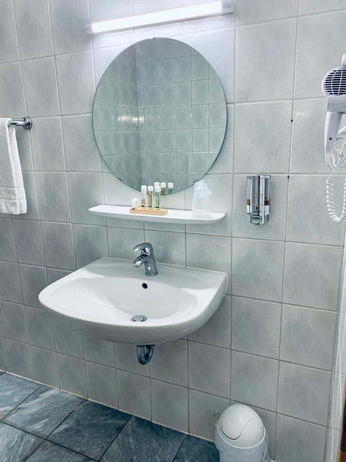 Dua Hotel Wennigsen Екстериор снимка