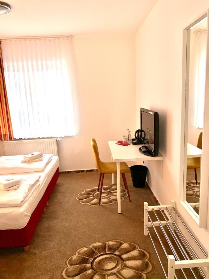 Dua Hotel Wennigsen Екстериор снимка