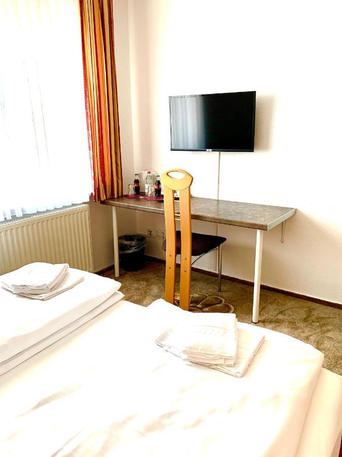 Dua Hotel Wennigsen Екстериор снимка