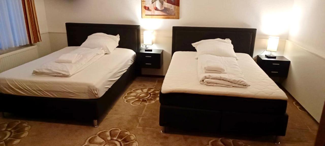 Dua Hotel Wennigsen Екстериор снимка