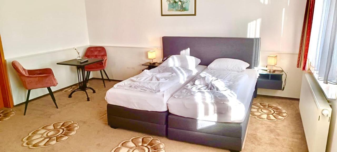 Dua Hotel Wennigsen Екстериор снимка